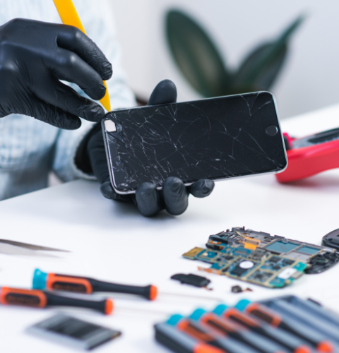 device_repairs-768x512 device_repairs-768x512